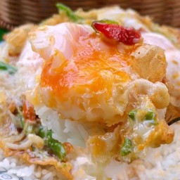 ข้าวไข่ดาวพริกสด