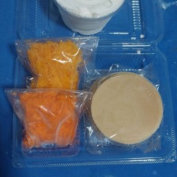 แยกเครื่องไส้ฝอยทองกับมะพร้าว