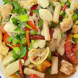 ตำซั่วไหลบัว หมูยอ แคปหมู