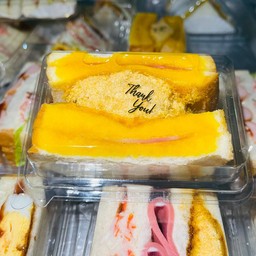 แซนวิสโบราณหน้าแน่น