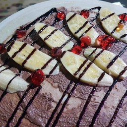 เครป นูเทลล่า กล้วยหอมสด เยลลี่แดง