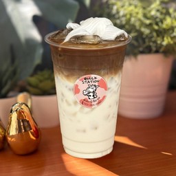 กาแฟมะพร้าวนมสด