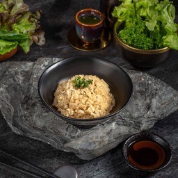 ข้าวผัดกระเทียม 150 กรัม