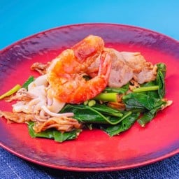 ผัดซีอิ้วฮ่องเต้