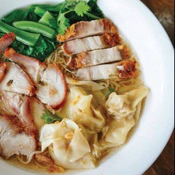 เกี๊ยวหมูกรอบ+หมูแดง