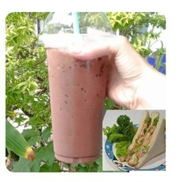 โกโก้คู่แซนวิชทูน่าสลัด