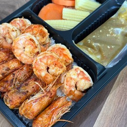 ข้าวหน้ากุ้งผัดเนย