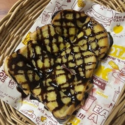 ปังปิ้งเนยราดซอสช็อกโกแลต