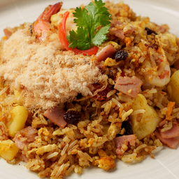 ข้าวผัดสับปะรด