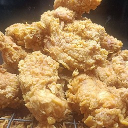 วีณาไก่แซ่บ ข้าวยำไก่แซ่บ สาขาซอยวัดลาดปลาดุก