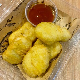 นักเก็ตไก่คลาสสิก 5 ชิ้น ชิ้นใหญ่ๆๆ