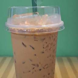 ชาไทย ชาตรามือ100% แก้ว 22 ออนซ์