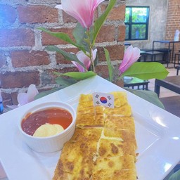 โรตีใส่ไข่+แฮมชีส