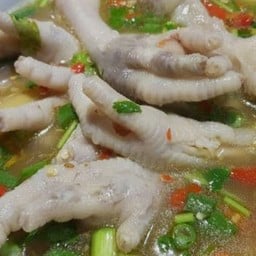 ร้านลาบเดอะเก๋า ถนนชัยพรวิถี หนองปรือ บางละมุง ชลบุรี