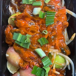 ตำหอยดอง