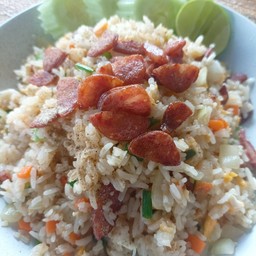 ข้าวผัดกุนเชียง