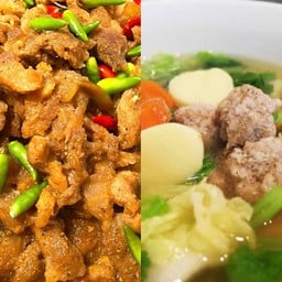 [เซตสุดฮิต] ข้าวราดหมูผัดกะปิ + แกงจืดเต้าหู้หมูสับ