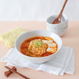 88 กิมจิกุกซู 김치국수 (ก๋วยเตี๋ยวในซุปกิมจิ)