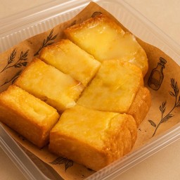 ปังปิ้งเนยนม - น้ำตาล