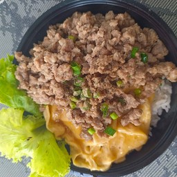 ข้าวไข่ข้นหมูสับ