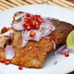 ปลาส้มทอด