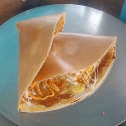 พิซซ่า ไข่ไก่ ใส้กรอก