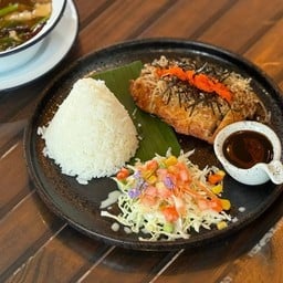 ข้าวไ่ก่กรอบเทอริยากิไข่กุ้ง