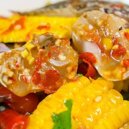 ยำข้าวโพดปูม้า