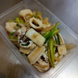 ผัดพริกหยวกเป็นกับ