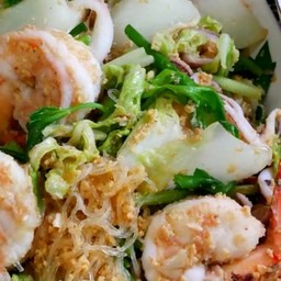 สุกี้แห้ง ทะเล(ปลาหมึก กุ้ง)