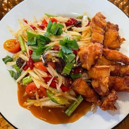 ตำปูปลาร้าสามชั้นทอด