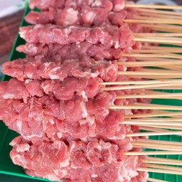 หมูล้วน