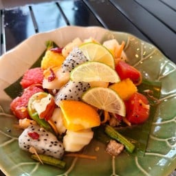 ตำไทยผลไม้