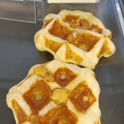 วาฟเฟิล เม็ดมะม่วง