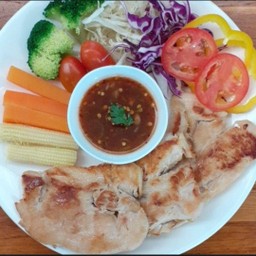 เนื้ออกไก่ย่าง