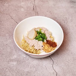 บะหมี่แห้งต้มยำ