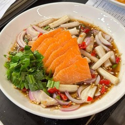 ยำแซลมอน