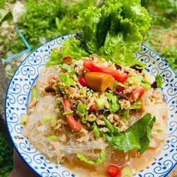 ยำวุ้นเส้นเจ