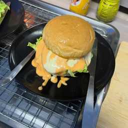 เบอร์เกอร์ไก่เบิ้ล+ไข่