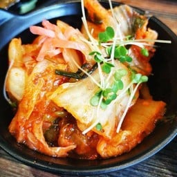 Samurai yakisoba&teriyaki ยากิโซบะ เทริยากิ ไข่ห่อข้าว กะเพราพริกแห้ง