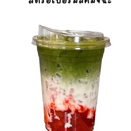 มัจฉะนมสดสตอเบอร์รี่