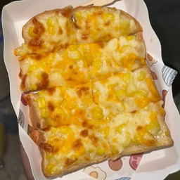 ปังข้าวโพด อบชีส (ชุด1แผ่น)