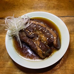 หมูสามชั้นตุ๋น