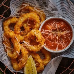 CRISPY CALAMARI
