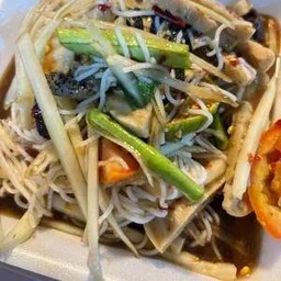 ตำซั่วขนมจีนหมูยอ