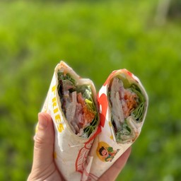Wrap สลัดผักทูน่า&ข้าวโพด