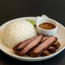 45 ข้าวยำเนื้อย่าง