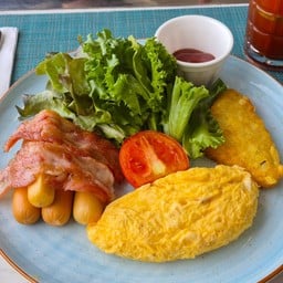 Cafe Bar By Salt