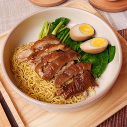 บะหมี่ขาหมู