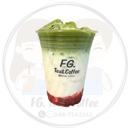 มัทฉะนมสดสตอเบอรี่